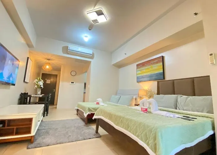 2 Bed Condotel Across Naia Terminal 3 Apartamento